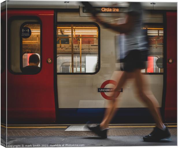 on the move, london underground #3 Canvas Print by mark Smith