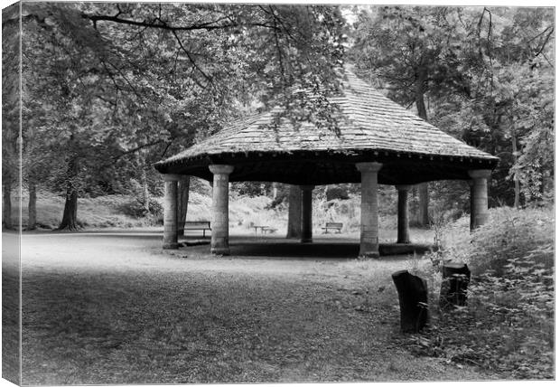 The old bandstand Canvas Print by David McCulloch