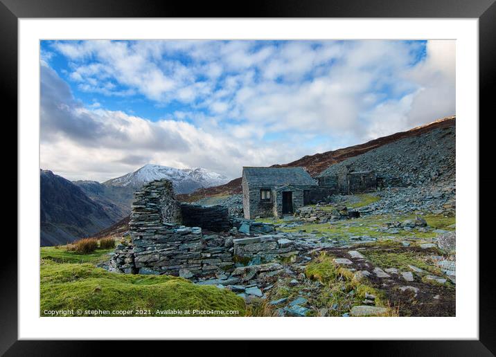 dubs hut Framed Mounted Print by stephen cooper