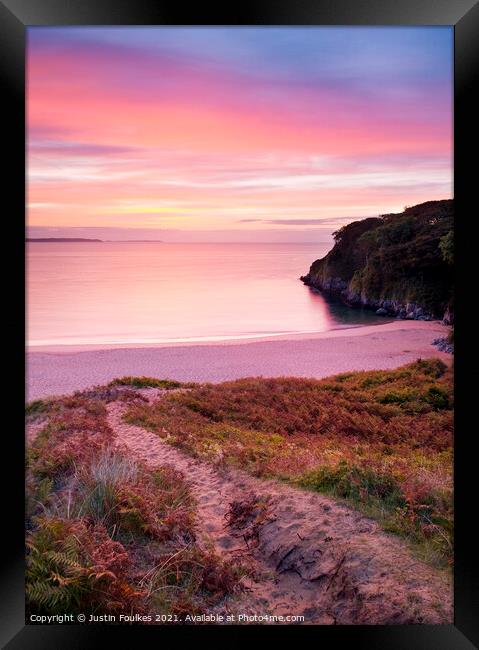 Sunrise over Barafundle Bay, Pembrokeshire, Wales Framed Print by Justin Foulkes