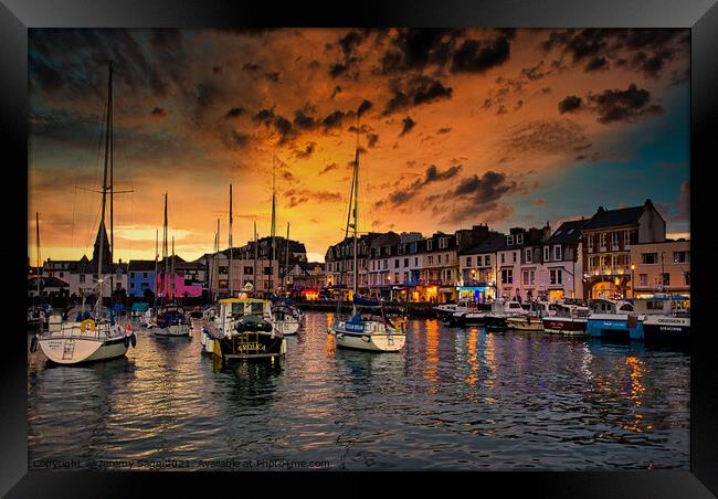 Tranquil Sunset on Ilfracombe Harbour Framed Print by Jeremy Sage