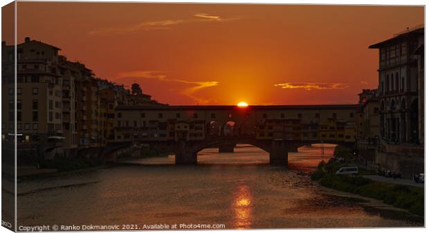 Ponte Vecchio sunset Canvas Print by Ranko Dokmanovic