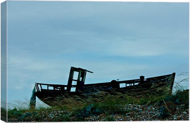 An Old Wrecked Fishing Boat 5 Canvas Print by Dawn O'Connor