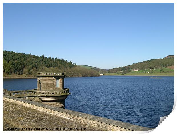Ladybower dam in Early april Print by ian broadbent