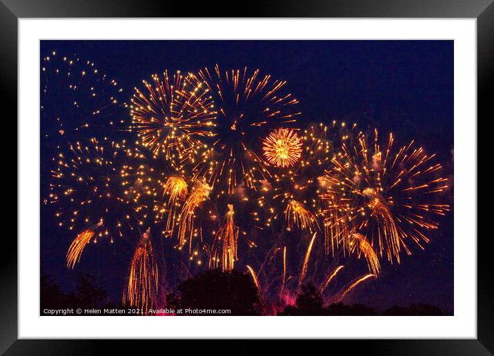 Stanford Hall Fireworks Championships 2021 Framed Mounted Print by Helkoryo Photography