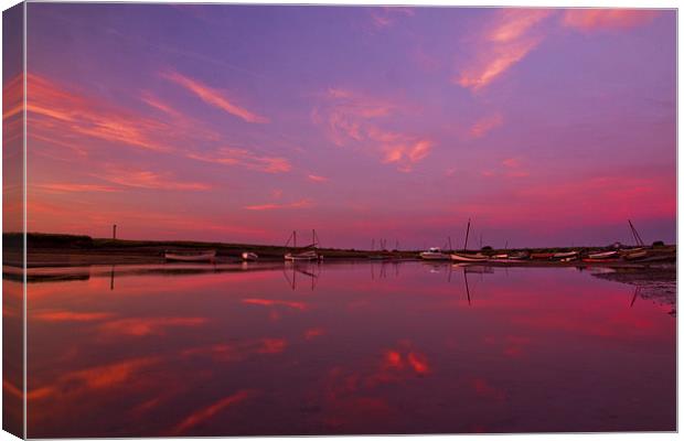 Evening Light in Burham Overy Staithe Canvas Print by Paul Macro