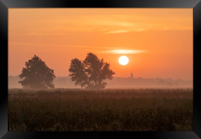 Sunrise over Sutton, Cambridgeshire, from the 100 Foot Bank Framed Print by Andrew Sharpe