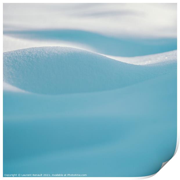 Snow curves in blue background Print by Laurent Renault