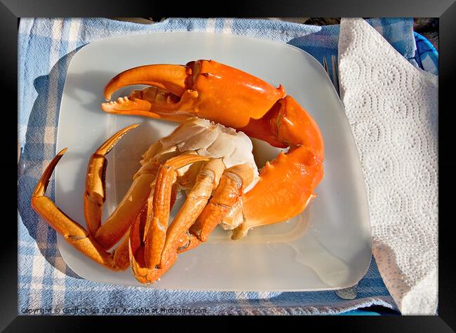 Giant Mud Crab. Cooked seafood nipper on a plate. Framed Print by Geoff Childs