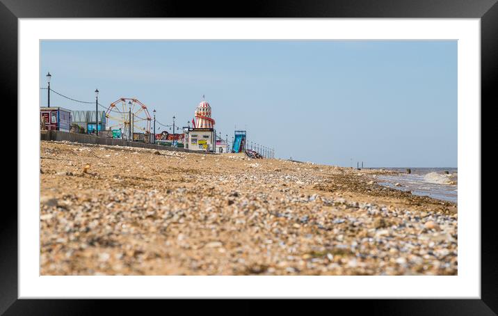 Funfair seen at the end of Hunstanton beach Framed Mounted Print by Jason Wells