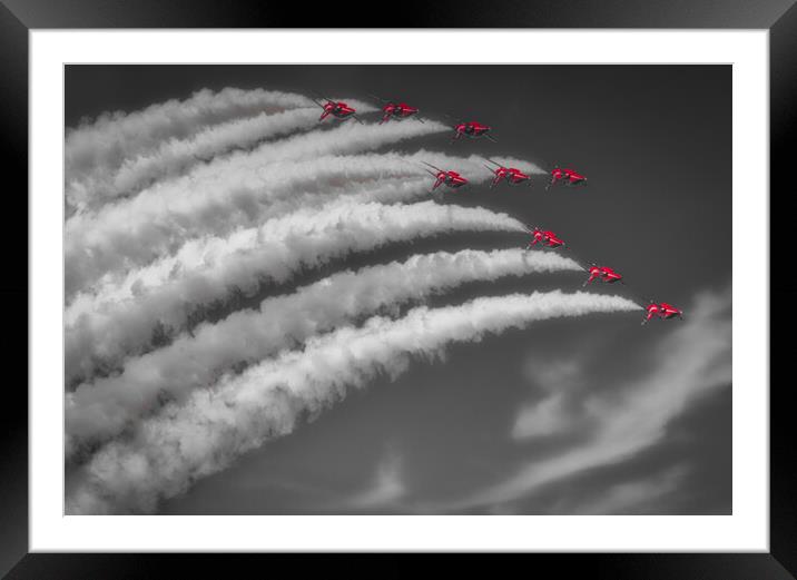 Red Arrows Topping Out Framed Mounted Print by Gareth Burge Photography