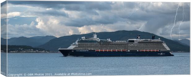 Celebrity Silhouette on the Clyde Canvas Print by GBR Photos