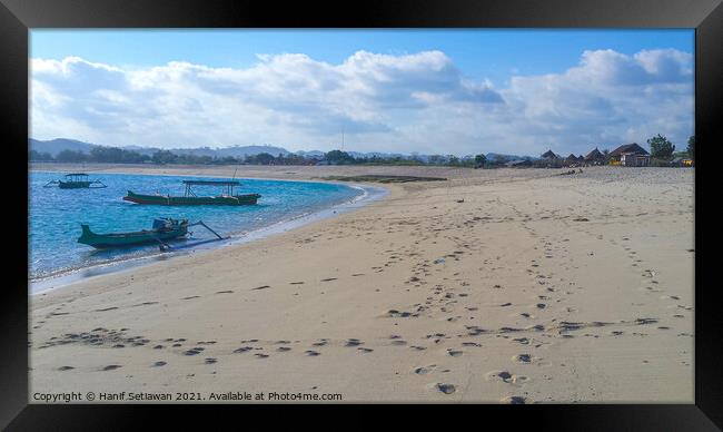 paradise lagoon beach Framed Print by Hanif Setiawan