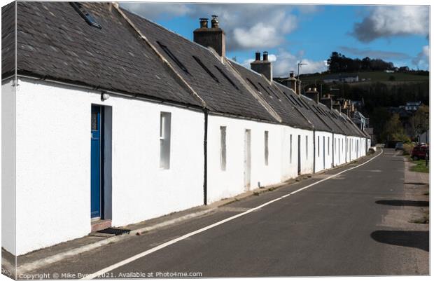 Idyllic Fishing Village Cottages Canvas Print by Mike Byers
