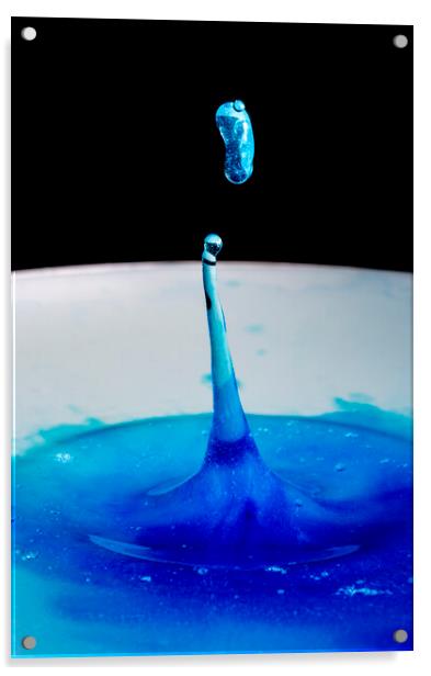 Water Drop Column Acrylic by Antonio Ribeiro
