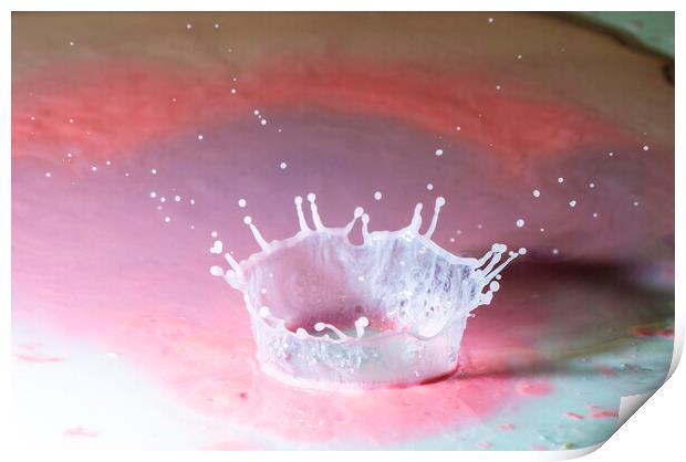 Water Drop Crown Art Print by Antonio Ribeiro