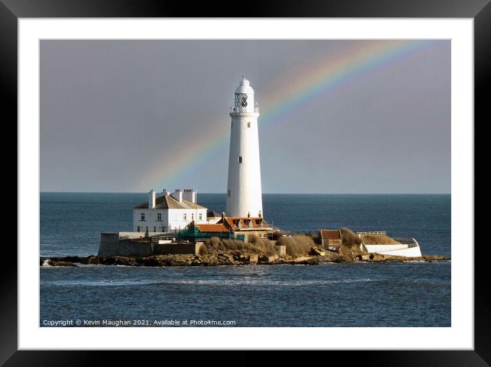 St Marys Lighthouse Framed Mounted Print by Kevin Maughan