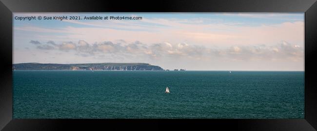 View of the Isle of Wight & The Needles from Highcliffe Beach Framed Print by Sue Knight