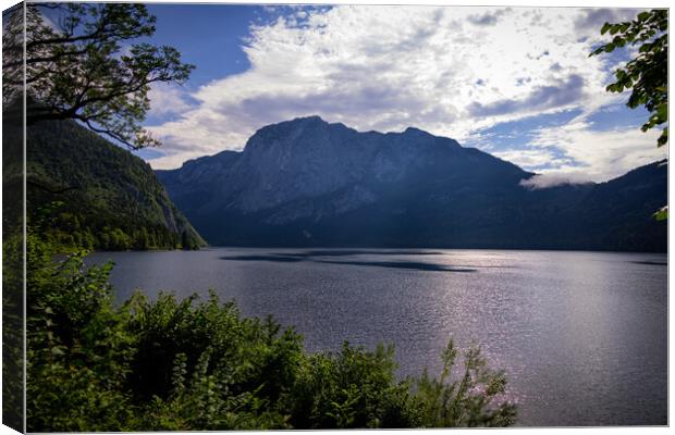Lake Altaussee in Austria is a wonderful place for vacation and relaxation Canvas Print by Erik Lattwein