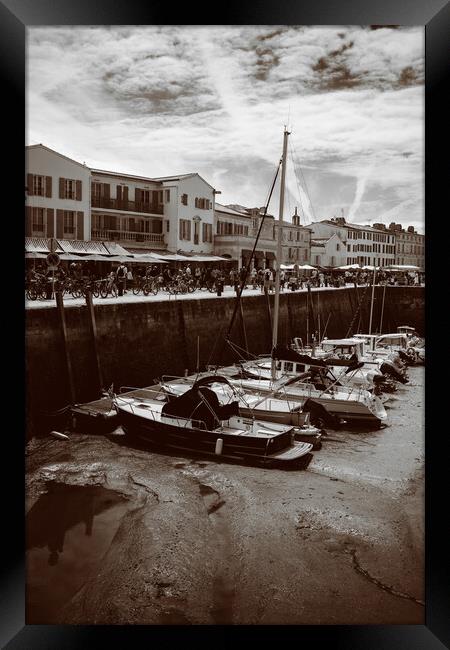 View on the harbor of Saint-Martin-de-Ré in sepia Framed Print by youri Mahieu