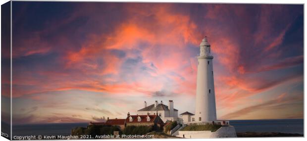 Majestic Sunset at St Marys Lighthouse Canvas Print by Kevin Maughan