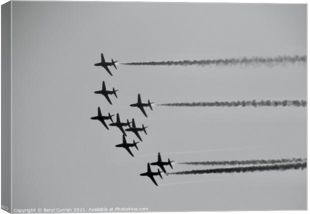 Majestic Red Arrows Fly Past Canvas Print by Beryl Curran