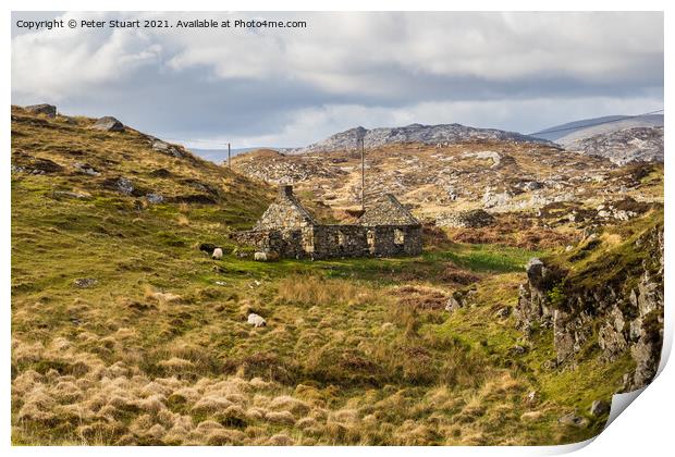 Anandoned croft on the isle of Harris Print by Peter Stuart