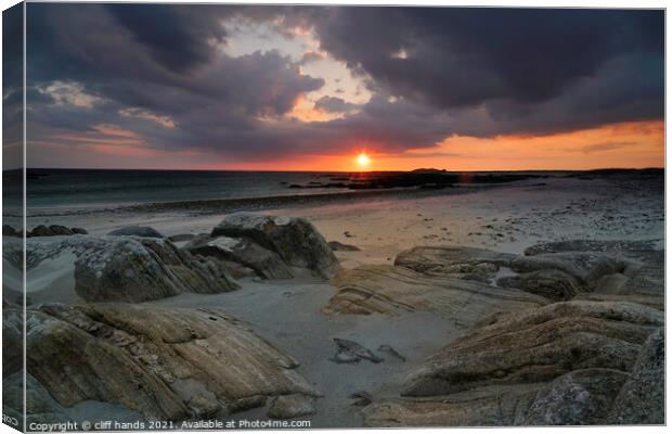 South Uist sunset, Outer Hebrides  Canvas Print by Scotland's Scenery