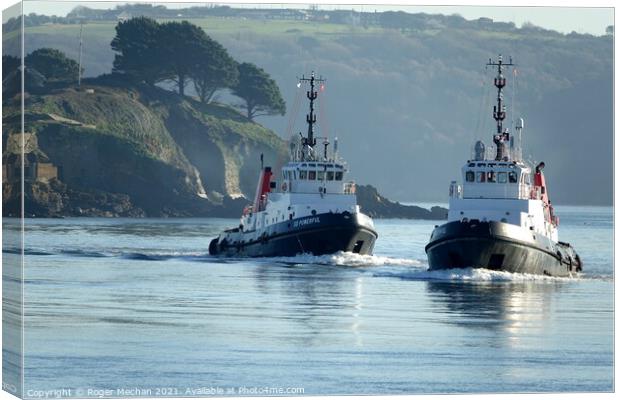 Powerful Tugboats on the River Tamar Canvas Print by Roger Mechan