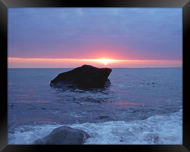 Lleyn Peninsula Coast Sunset. Framed Print by paulette hurley