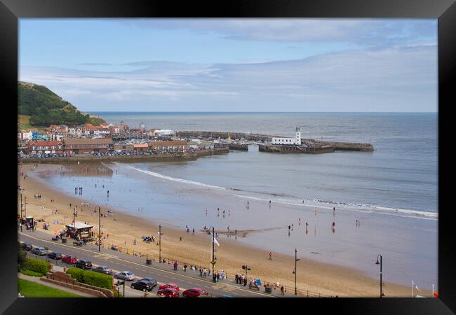 Scarborough Framed Print by chris smith