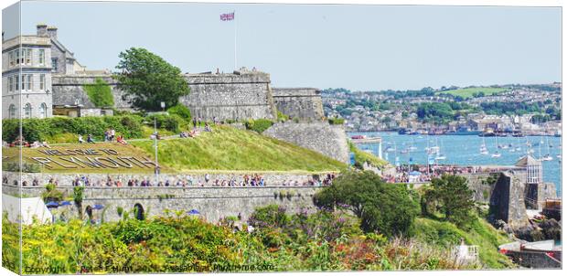 Plymouth Hoe And Citadel  Canvas Print by Peter F Hunt
