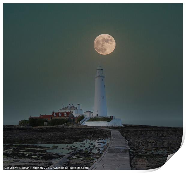 St Marys Lighthouse With The Moon Print by Kevin Maughan