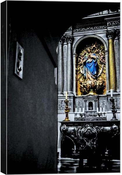Interior of the church of St. Tome in Toledo Canvas Print by Jose Manuel Espigares Garc