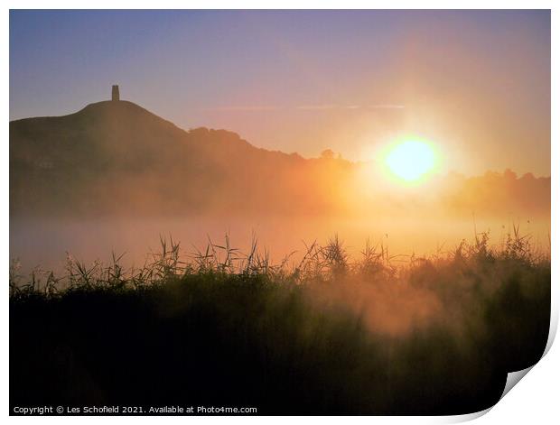 A Mystical Sunrise at Glastonbury Tor Print by Les Schofield