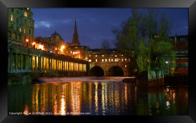 Baths Pulteney Bridge A Serene Nighttime Oasis Framed Print by Les Schofield