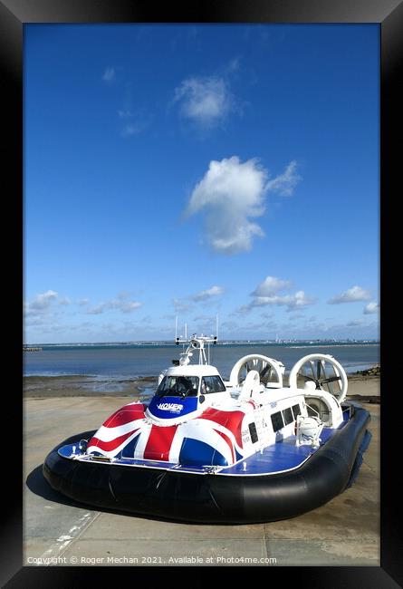 Hovercraft arriving in Ryde Isle of Wight Framed Print by Roger Mechan