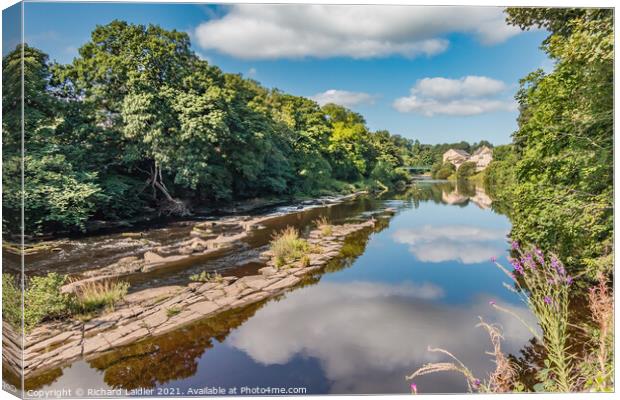 Summer on the Tees at Barnard Castle Canvas Print by Richard Laidler