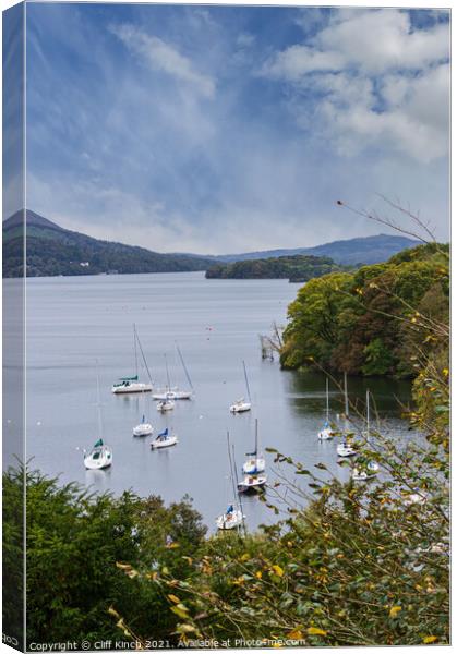 Majestic Views of Lake Windermere Canvas Print by Cliff Kinch