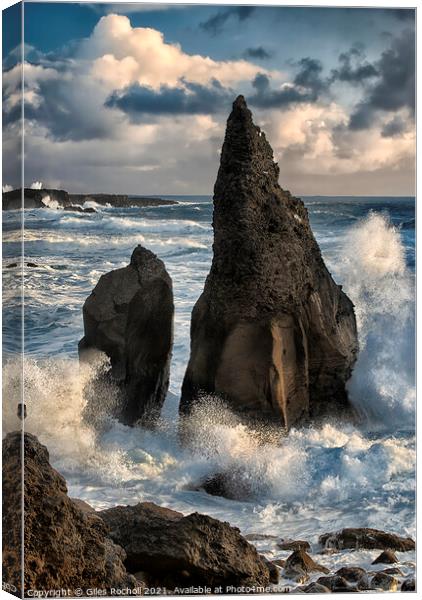 Crashing waves and sea stacks Iceland Canvas Print by Giles Rocholl