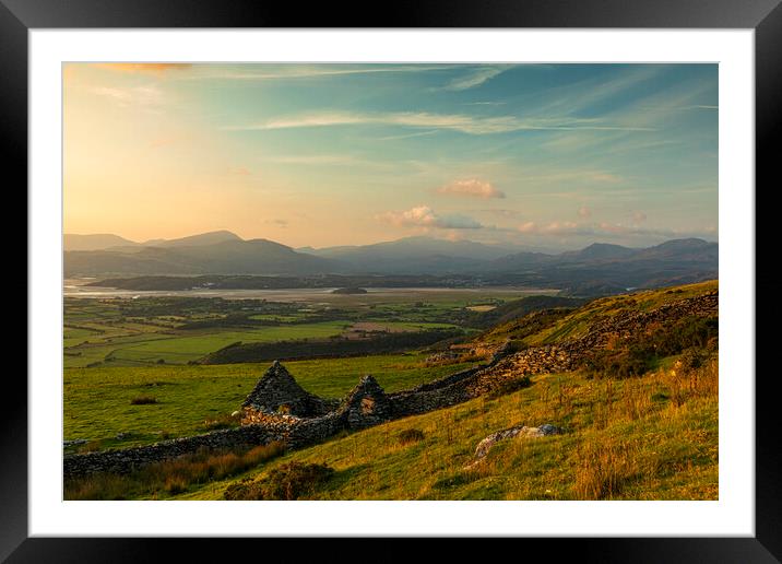 Bae Tremadog Framed Mounted Print by Rory Trappe