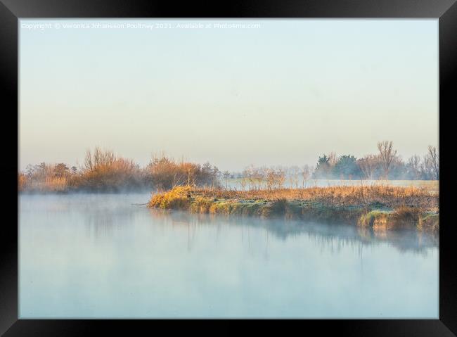 River Cam a misty Winters morning Framed Print by Veronica in the Fens