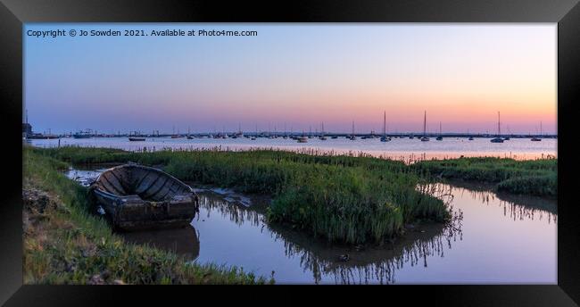 Sunset at Mersea island Framed Print by Jo Sowden