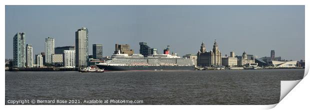 Cunard Queen Elizabeth at Liverpool Print by Bernard Rose Photography