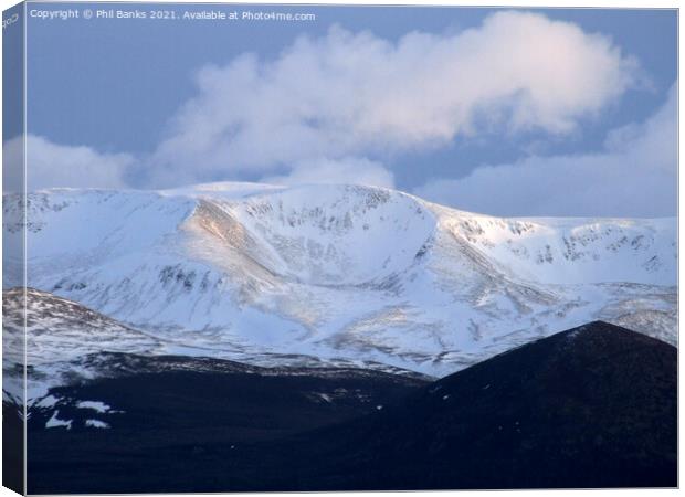 Braeriach - Cairngorm Mountains Canvas Print by Phil Banks