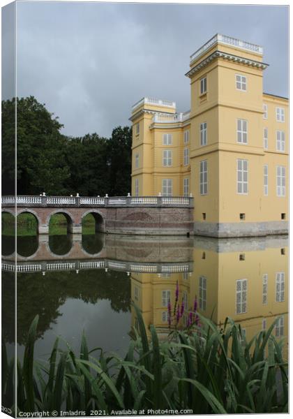 Castle d'Ursel, Hingene, Belgium Canvas Print by Imladris 