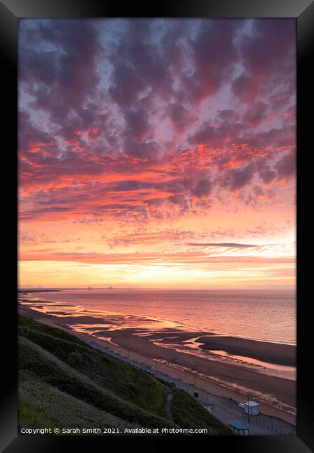 Saltburn-by-the-Sea Sunset Framed Print by Sarah Smith