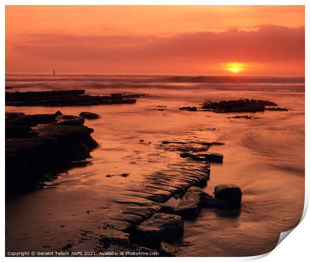 Sunset over Bristol Channel from Nash Point, South Wales, UK Print by Geraint Tellem ARPS