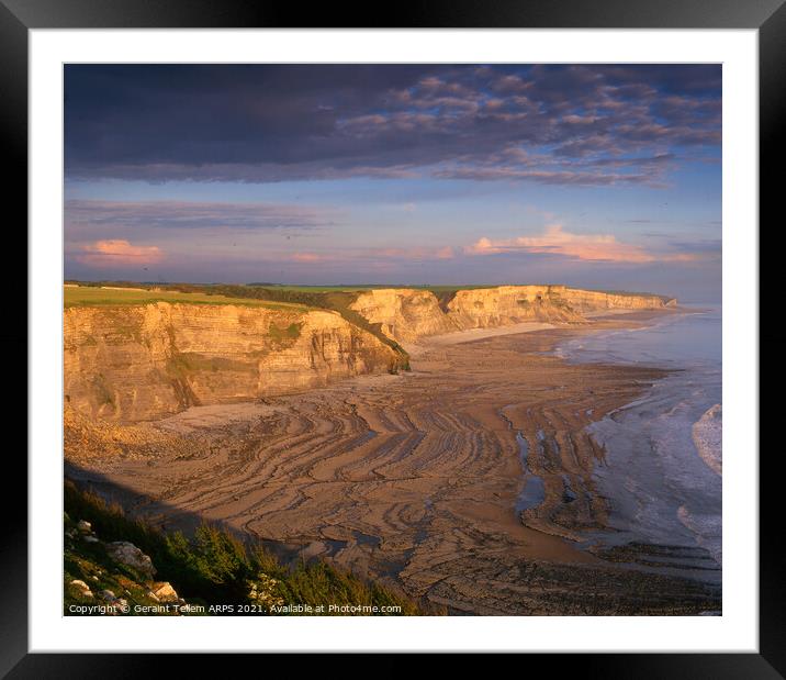 Looking towards Nash Point, South Wales, UK Framed Mounted Print by Geraint Tellem ARPS