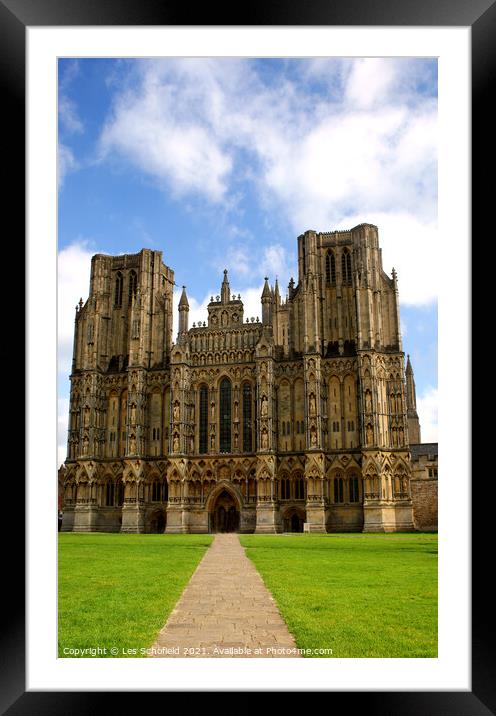 Wells Cathedral Somerset  Framed Mounted Print by Les Schofield